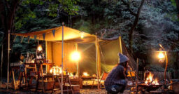 【静岡県】Mamaキャンパーが楽しめる森に囲まれたBar のあるキャンプ場〜不動の滝自然公園オートキ…