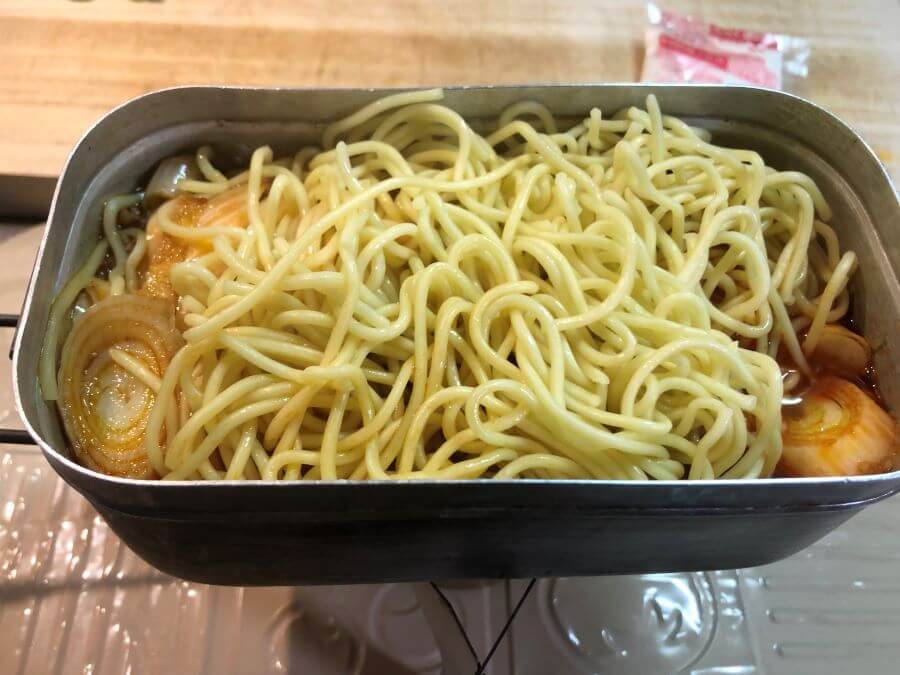 ピリ辛麻婆拉麺4