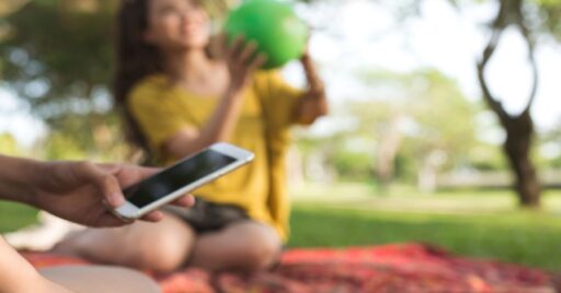 キャンプを楽しく奏でるスピーカー12選!損しない選び方や使用時のマナーを伝授するよ