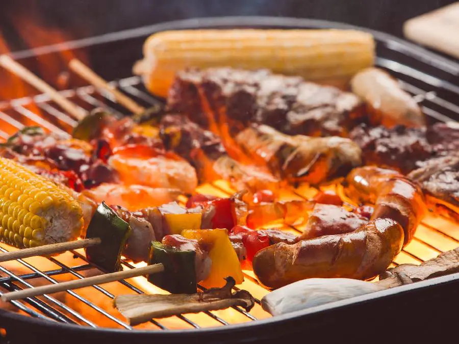 夏場のキャンプに必要不可欠！保冷剤のオススメ紹介するよ | TAKIBI（タキビ） | キャンプ・グランピングなどアウトドアの総合情報サイト