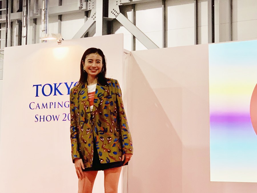 片瀬那奈さんトークショー　東京キャンピングカーショー2019