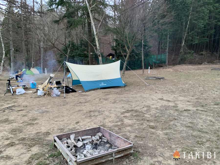 山梨　四尾連湖キャンプ場