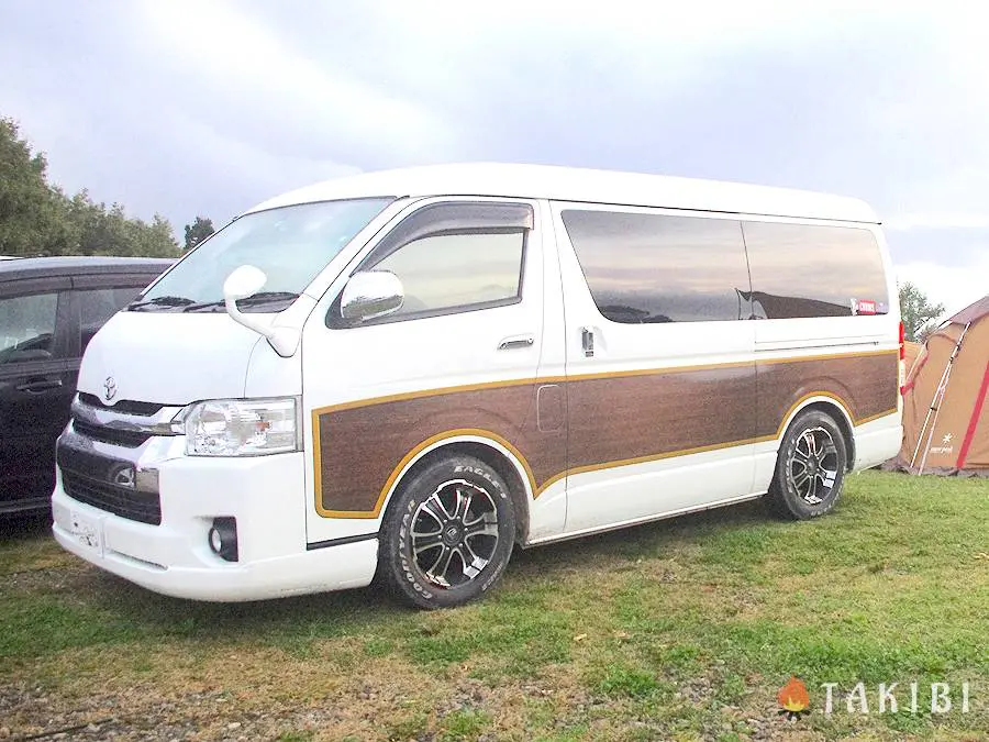 Toyota ハイエースワゴンの愛車紹介キャンプ編 キャンプ アウトドアのtakibi タキビ