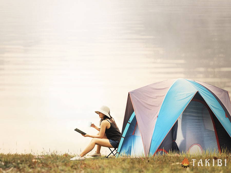 キャンプ初心者必見！失敗しないテントの選び方のコツとおすすめテント4選　テント　湖畔　TAKIBI