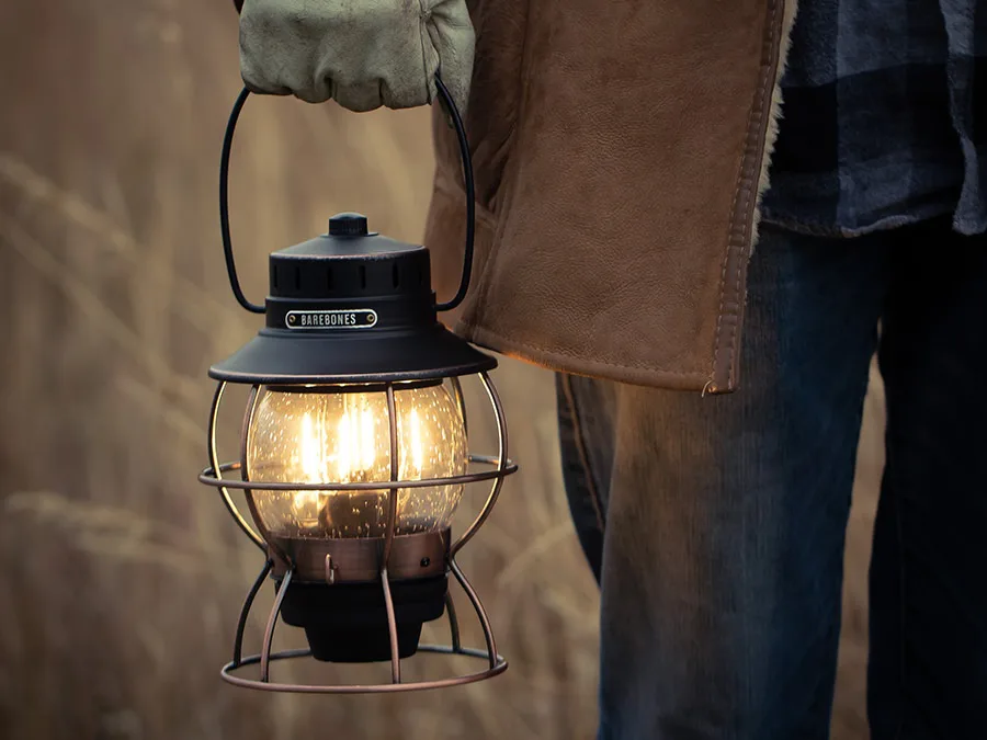 おしゃれサイトに欠かせない「ベアボーンズリビング」から目が離せない