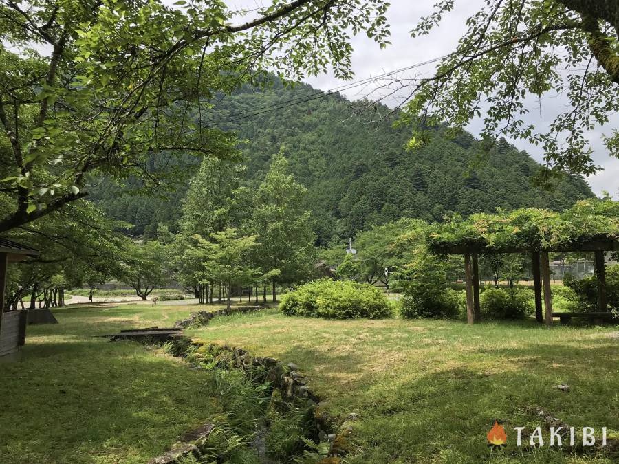 【京都】 かやぶきと清流の里 美山町自然文化村キャンプ場