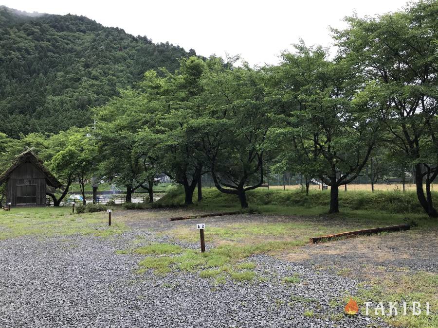 【京都】 かやぶきと清流の里 美山町自然文化村キャンプ場