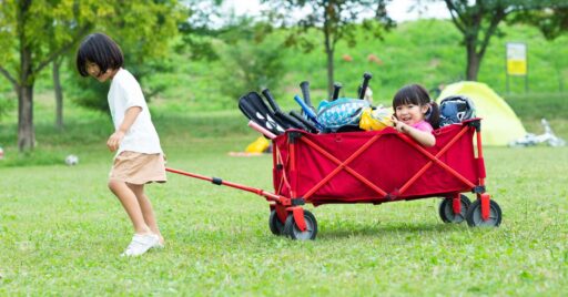 子連れのキャンプで必要な持ち物は? おすすめのキャンプ場も紹介