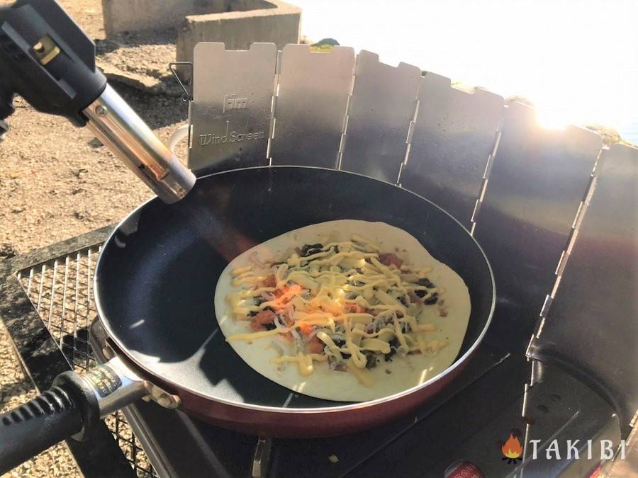 ラグビー日本代表飯「北出丼」をアレンジ！北出ピザ－そとごはん－