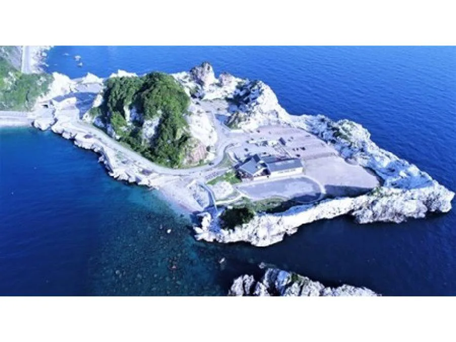和歌山県 白崎海洋公園オートキャンプ場はまるで日本のエーゲ海 白と青の世界で異空間体験 キャンプ アウトドアのtakibi タキビ 和歌山県 白崎海洋公園オートキャンプ場はまるで日本のエーゲ海 白と青の世界で異空間体験 キャンプ アウトドアのtakibi タキビ