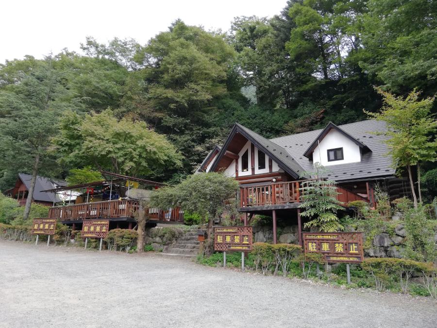 山梨県,ウェストリバーキャンプ場,管理棟