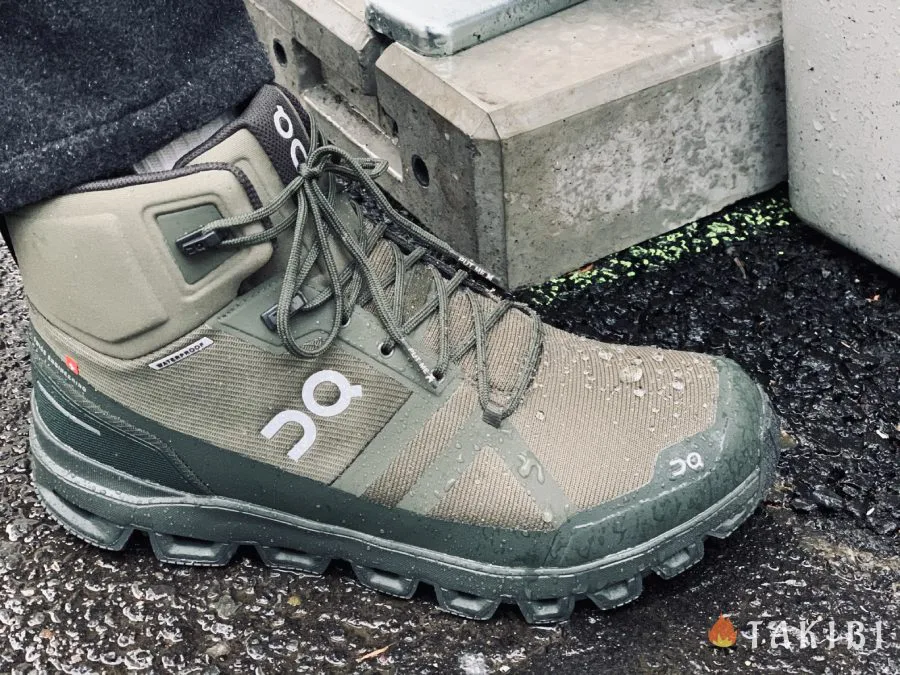 新品】23.5㎝OnCloudrockWaterproof トレッキング防水 オン クラウド