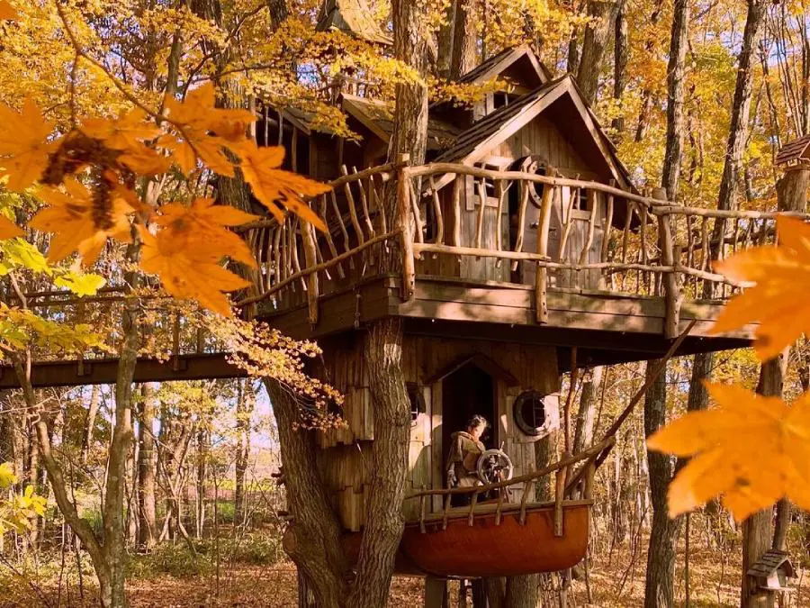 秘密基地気分で楽しもう ツリーハウス宿泊施設おすすめ8選 キャンプ アウトドアのtakibi タキビ
