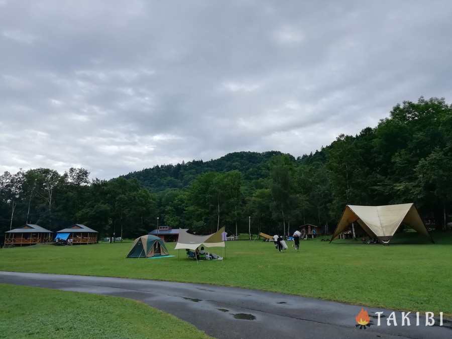 雨の日でも快適にキャンプはできるの？