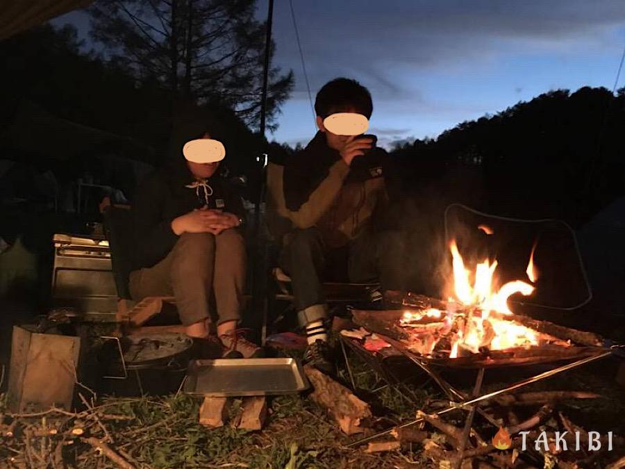 冬キャンプの魅力,焚き火