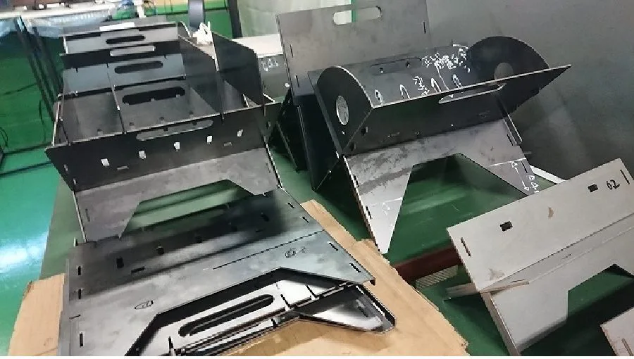 金属加工の町工場から生まれた逸品！焚き火台「Fire Base」 | キャンプ