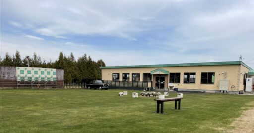 【北海道】メイプルキャンプ場・RVパーク|恵庭市の極上芝生・全オートフリーサイト!