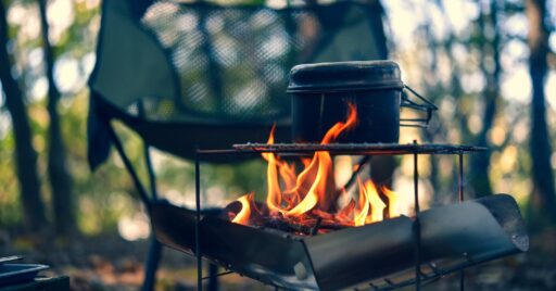 キャンプで炊き立てご飯!飯ごうの選び方やおすすめもご紹介