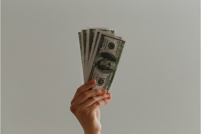 キャンプへの累計投資平均額は「251,014円」!