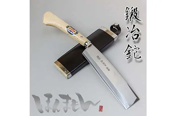 キャンプでの焚き火に欠かせないナタ選び おすすめ10選 キャンプ アウトドアのtakibi タキビ キャンプでの焚き火に欠かせないナタ選び おすすめ10選 キャンプ アウトドアのtakibi タキビ