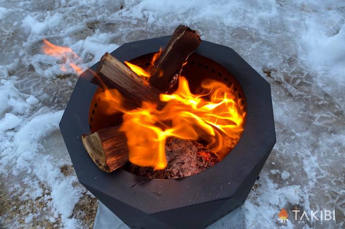 オールブラックの二次燃焼焚き火台！【Blue Sky Outdoor Living