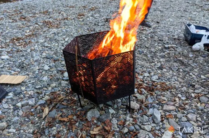 【キャンパー必見！】スモア製 六面焚火台【おしゃれな夜を演出】 キャンパー必見！】スモア製 六面焚火台【おしゃれな夜を演出】