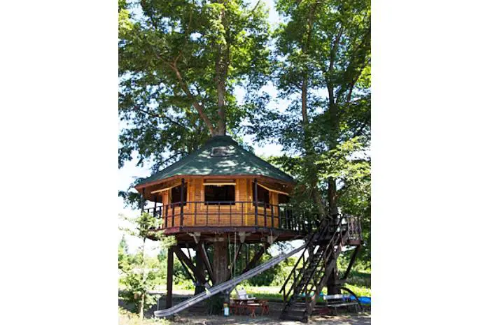 北海道 東北 ツリーハウスとキャンプを楽しもう おすすめキャンプ場7選 Takibi タキビ キャンプ グランピングなどアウトドアの総合情報サイト