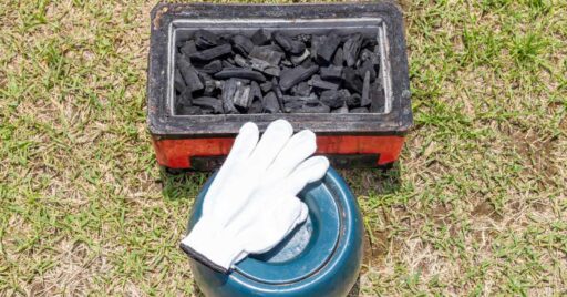 おすすめ火消し壺18選!キャンプに持って行くメリットから選び方まで解説