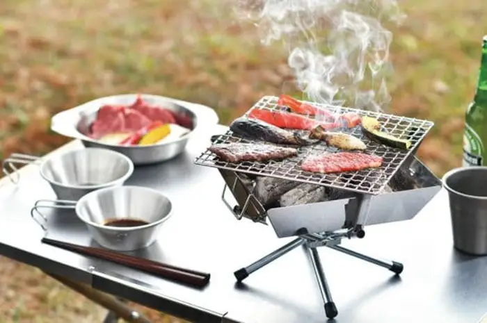 焚き火やキャンプ飯におすすめ！ユニフレームのファイアグリルと