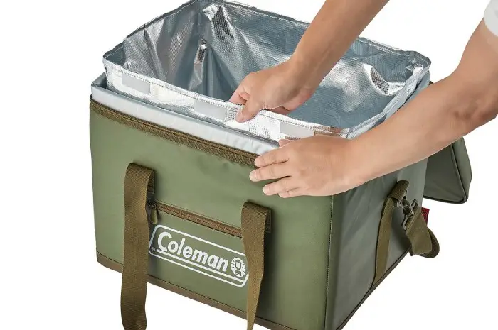 アウトドア好きな方必見有名なColeman】クーラーボックス - その他
