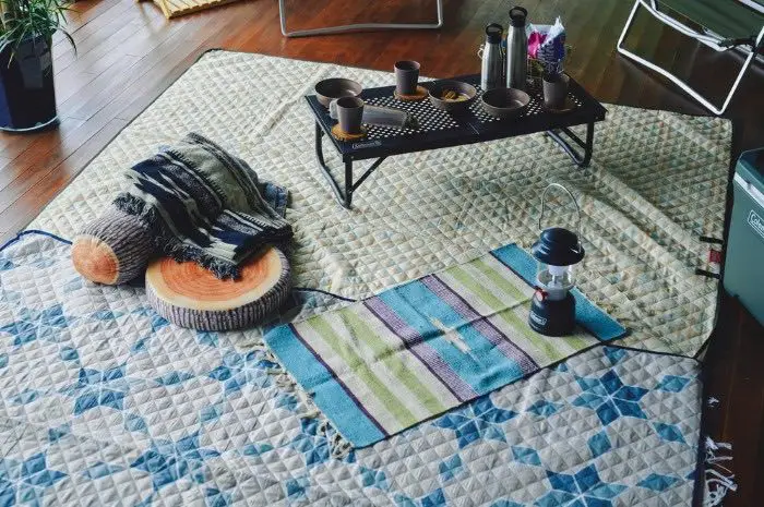 コールマンのレジャーシートを使ってピクニックやキャンプを楽しもう