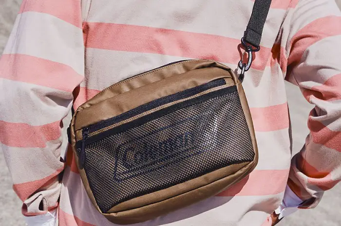 希少 00s coleman マルチポケットショルダーバッグ 登山 テック ギア Coleman（コールマン）のおすすめショルダーバッグ6選！その他おすすめ